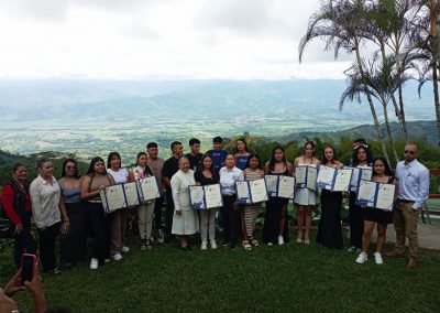 49 jóvenes rurales se graduaron como técnicos profesionales gracias al programa La Universidad en el Campo